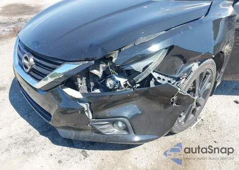 2017 Nissan Altima 2.5 Sr из США, поврежденный, VIN 1N4AL3AP9HN349364